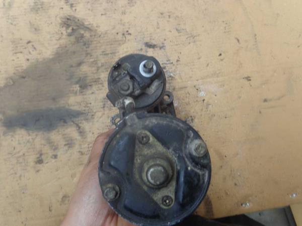 DEMARREUR RENAULT - Vue 3